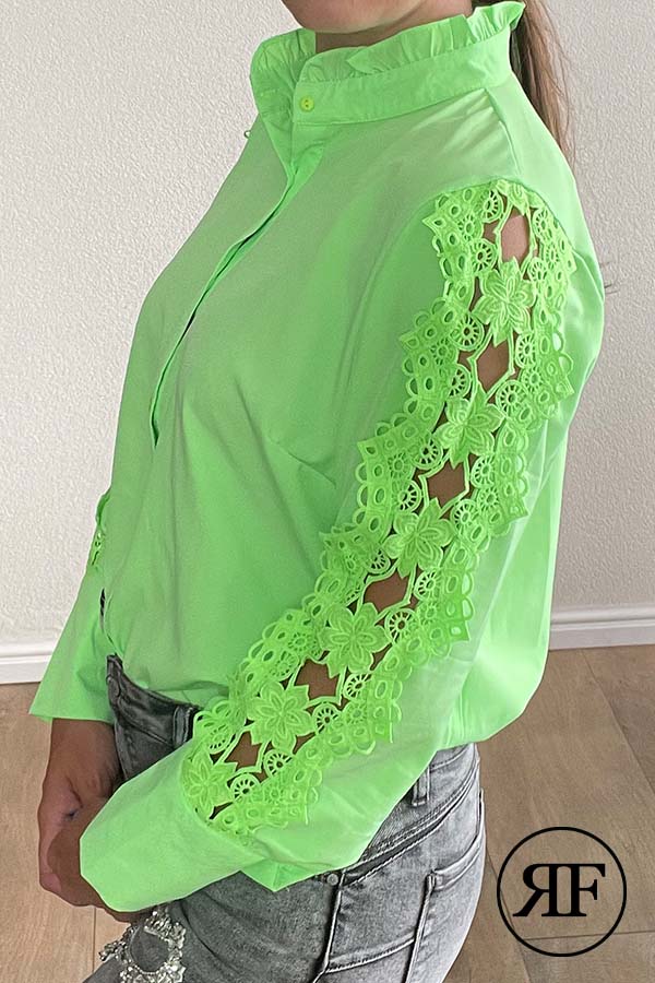 Groene blouse met kant