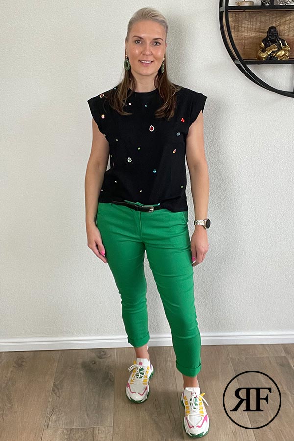 Groene broek met riem